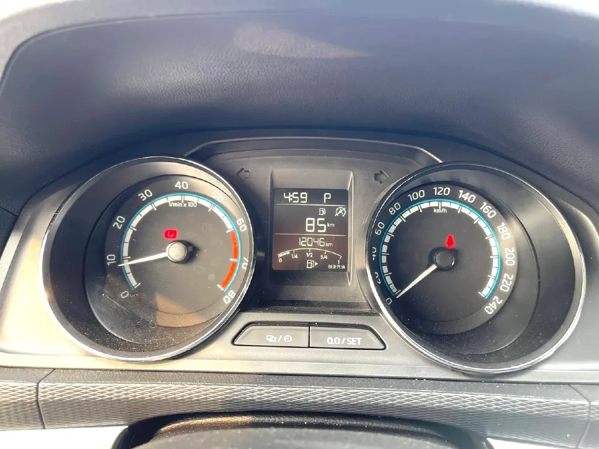 2021 Skoda Kamiq 1.5L 112HP L4 6AT,autocango,china used car exporter,china ev exporter,chinese used car exporter,chinese used ev exporter