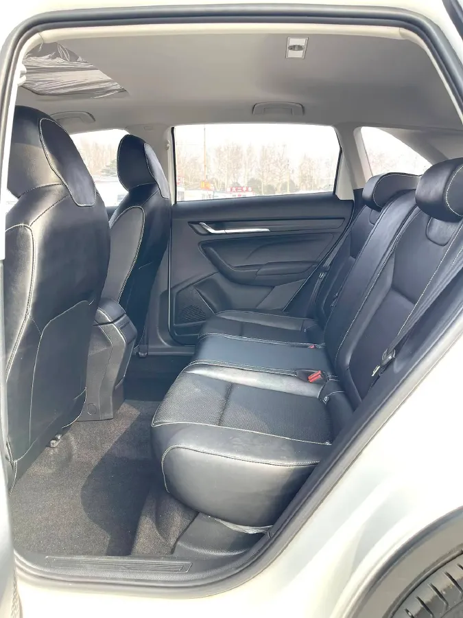 2021 Skoda Kamiq 1.5L 112HP L4 6AT,autocango,china used car exporter,china ev exporter,chinese used car exporter,chinese used ev exporter