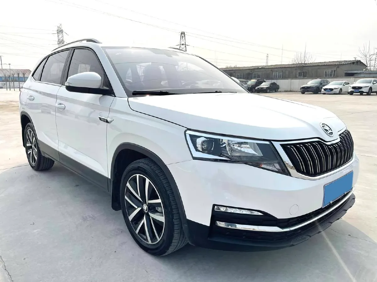 2021 Skoda Kamiq 1.5L 112HP L4 6AT,autocango,china used car exporter,china ev exporter,chinese used car exporter,chinese used ev exporter