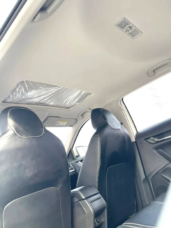 2021 Skoda Kamiq 1.5L 112HP L4 6AT,autocango,china used car exporter,china ev exporter,chinese used car exporter,chinese used ev exporter