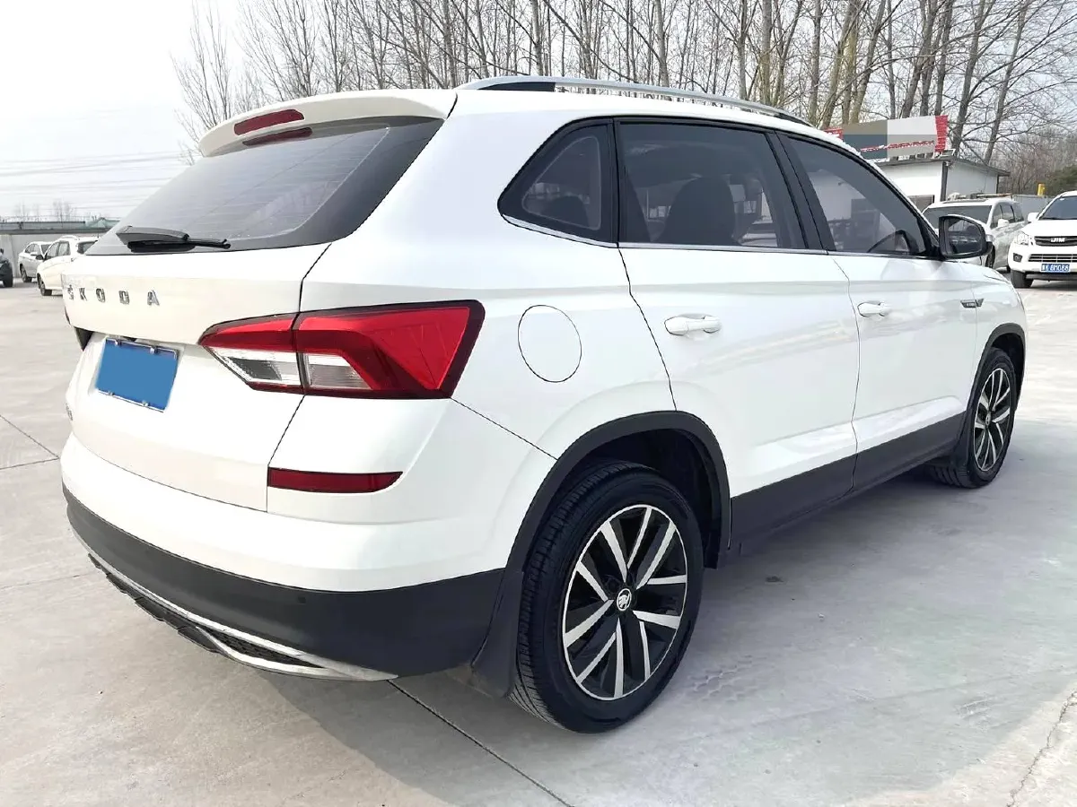 2021 Skoda Kamiq 1.5L 112HP L4 6AT,autocango,china used car exporter,china ev exporter,chinese used car exporter,chinese used ev exporter