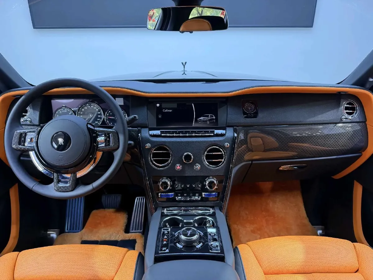 2020 Rolls-Royce Cullinan 6.7T 600HP V12 8AT,autocango,china used car exporter,china ev exporter,chinese used car exporter,chinese used ev exporter