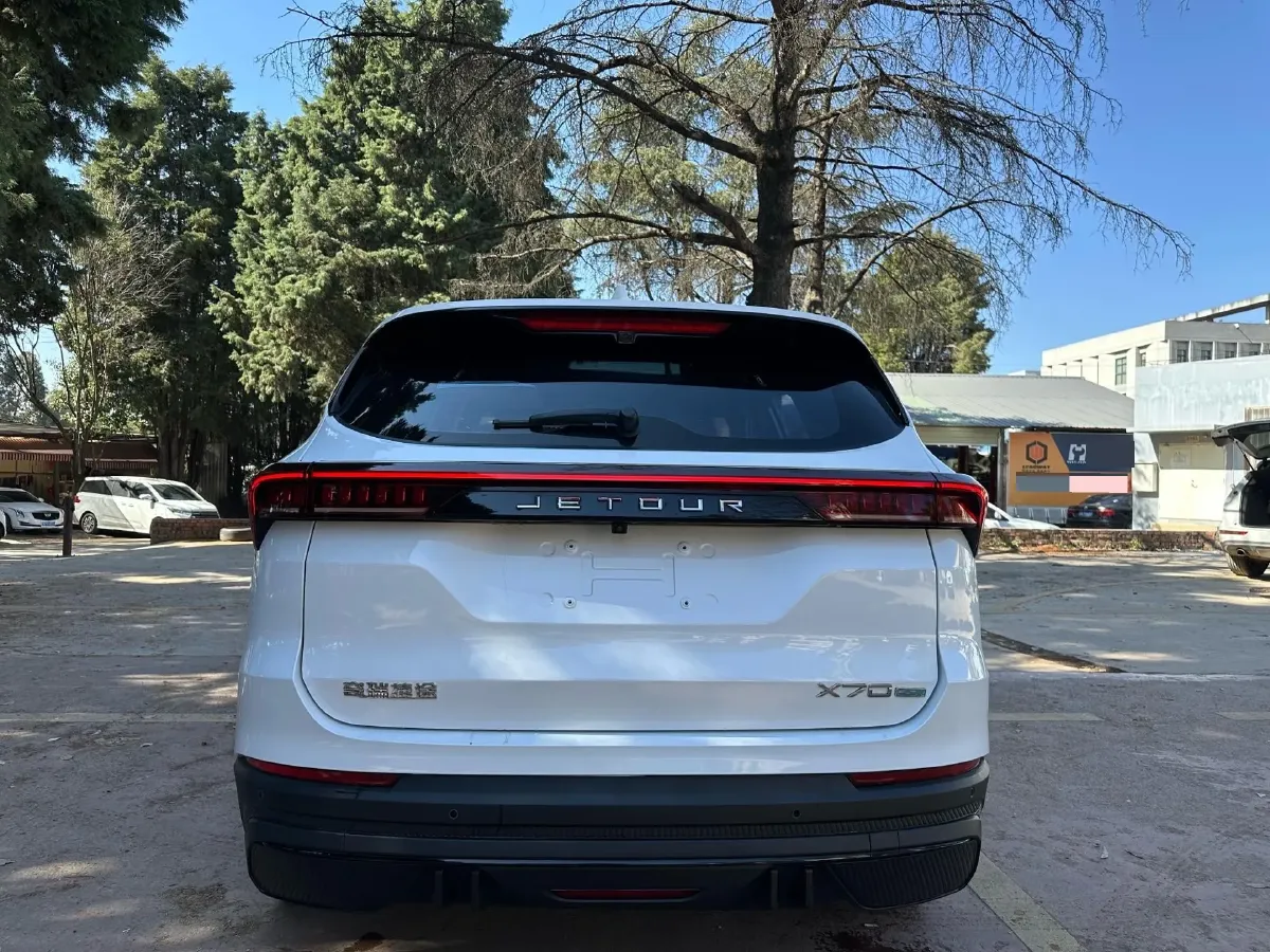 2024 Jetour X70 C-DM 1.5T 156HP L4 2DHT PHEV 19.43KWH,autocango,china used car exporter,china ev exporter,chinese used car exporter,chinese used ev exporter