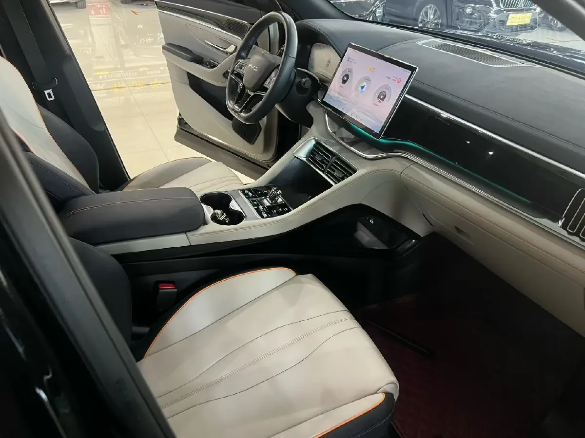 2022 Hyundai Tucson 2.0L 150HP L4 6AT Hybrid,autocango,china used car exporter,china ev exporter,chinese used car exporter,chinese used ev exporter