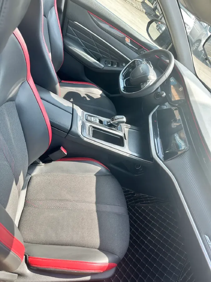 2021 DongFeng Aeolus YiXuan 1.5T 150HP L4 6DCT,autocango,china used car exporter,china ev exporter,chinese used car exporter,chinese used ev exporter