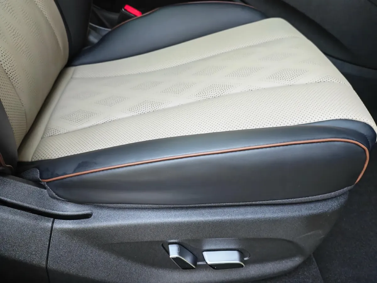 2023 BYD Dolphin BEV 44.928KWH,autocango,china used car exporter,china ev exporter,chinese used car exporter,chinese used ev exporter