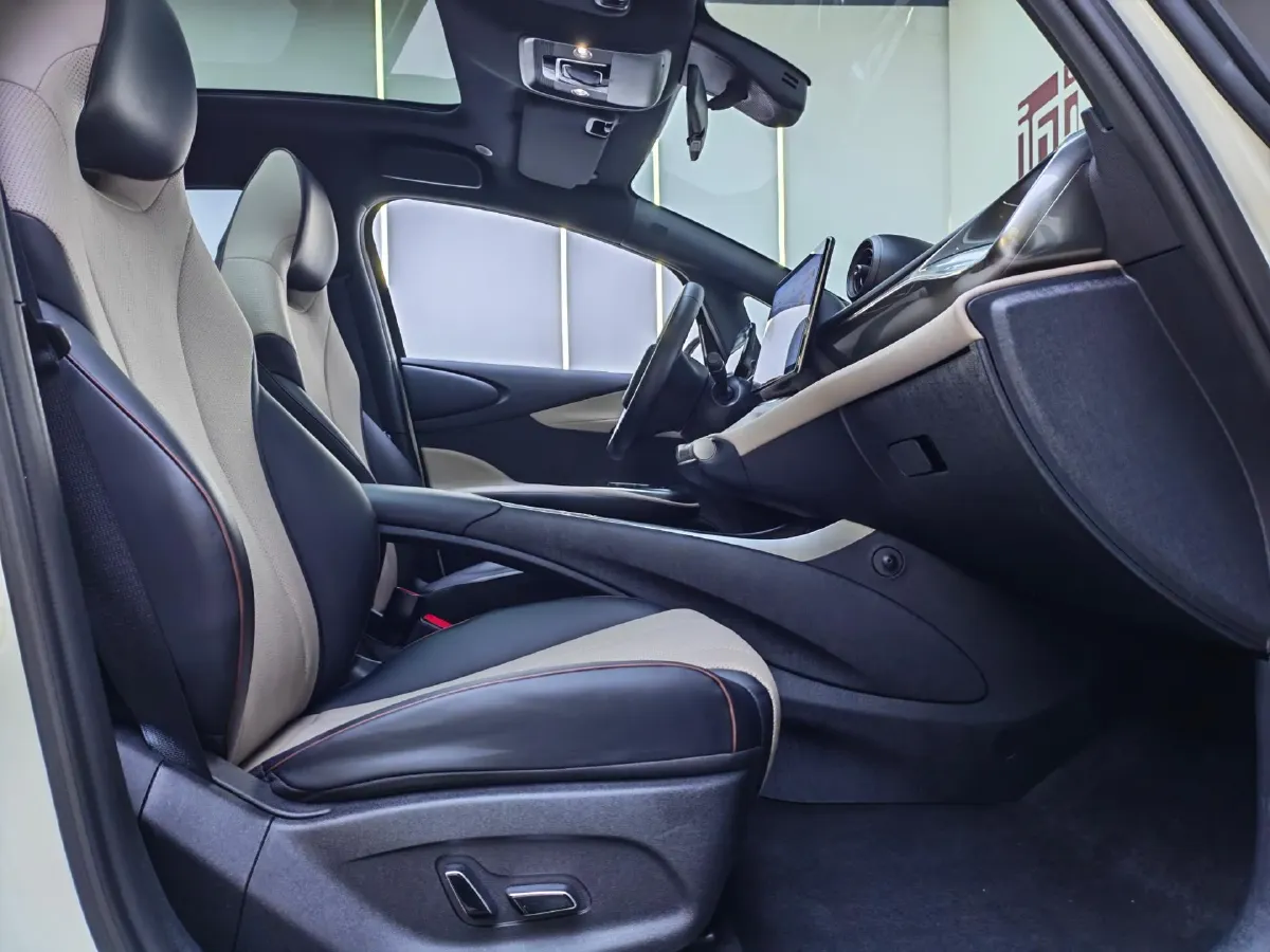 2023 BYD Dolphin BEV 44.928KWH,autocango,china used car exporter,china ev exporter,chinese used car exporter,chinese used ev exporter