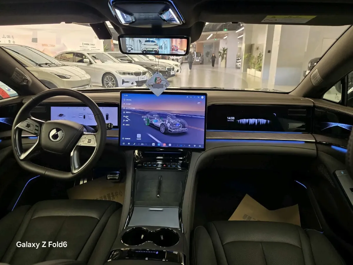 2024 Denza DenzaZ9 2.0T 207HP L4 E-CVT PHEV 38.5KWH,autocango,china used car exporter,china ev exporter,chinese used car exporter,chinese used ev exporter