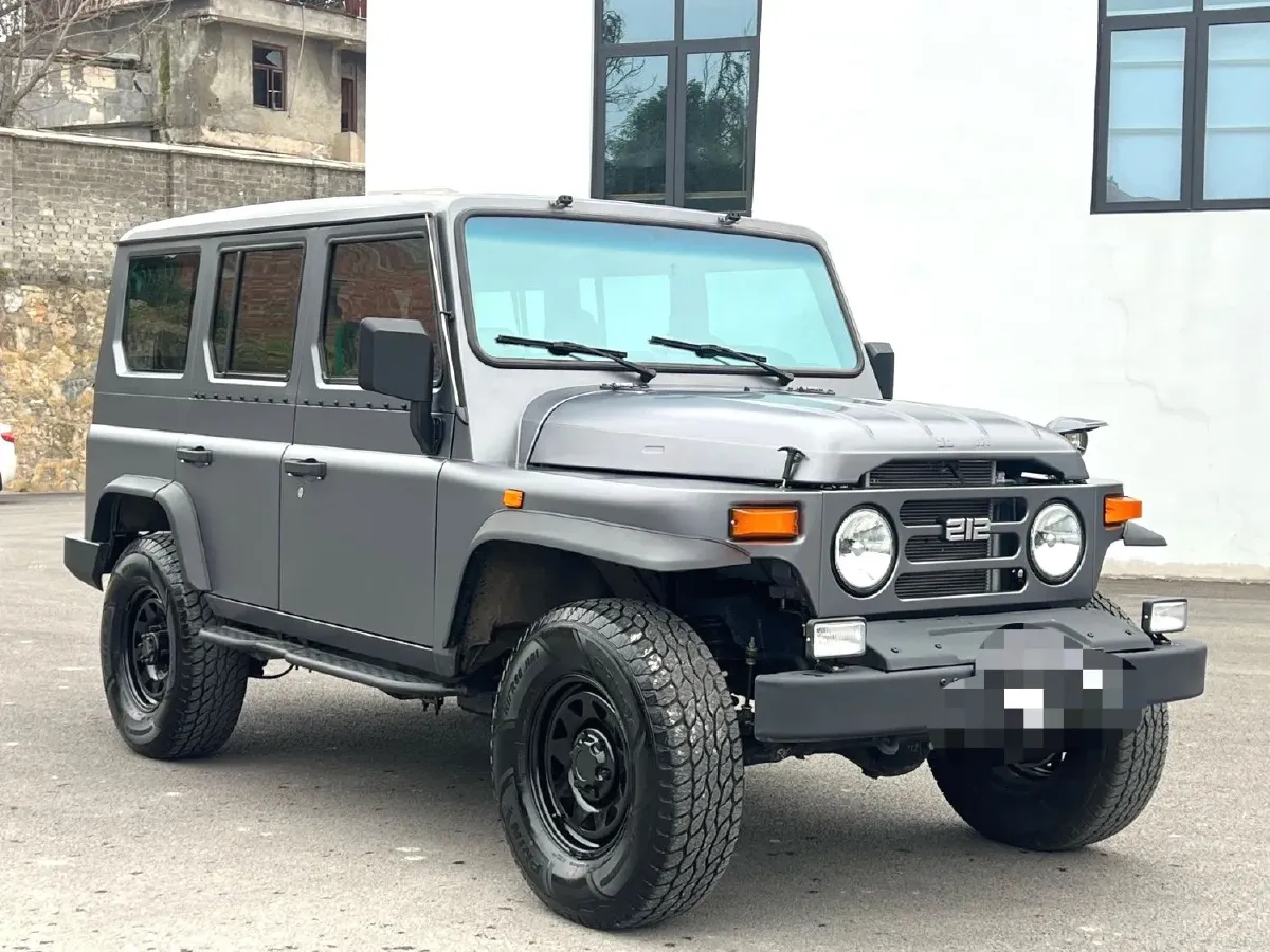 2023 BAW 212 2.4T 211HP L4 6MT,autocango,china used car exporter,china ev exporter,chinese used car exporter,chinese used ev exporter