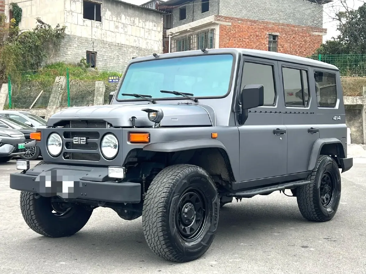 2023 BAW 212 2.4T 211HP L4 6MT,autocango,china used car exporter,china ev exporter,chinese used car exporter,chinese used ev exporter