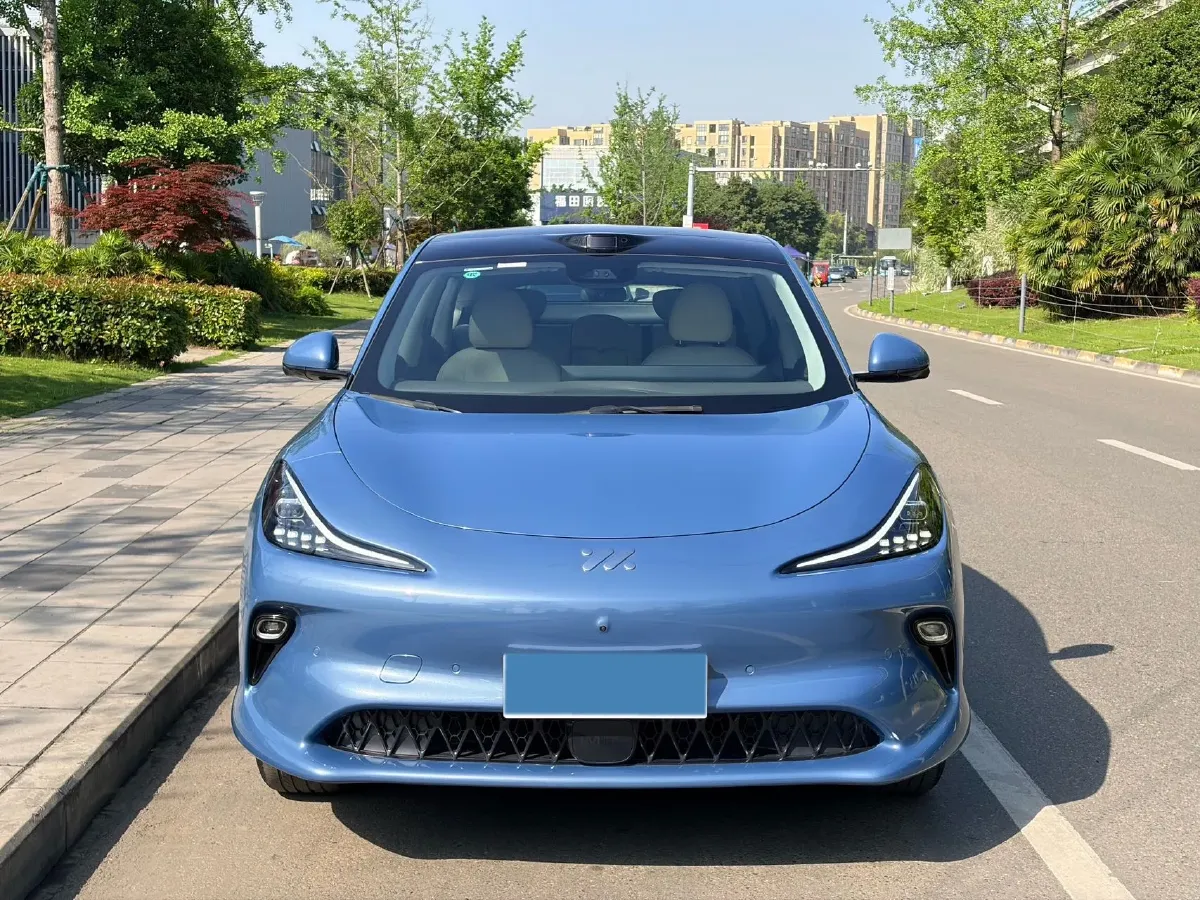 2025 IM LS6 BEV 75KWH,autocango,china used car exporter,china ev exporter,chinese used car exporter,chinese used ev exporter