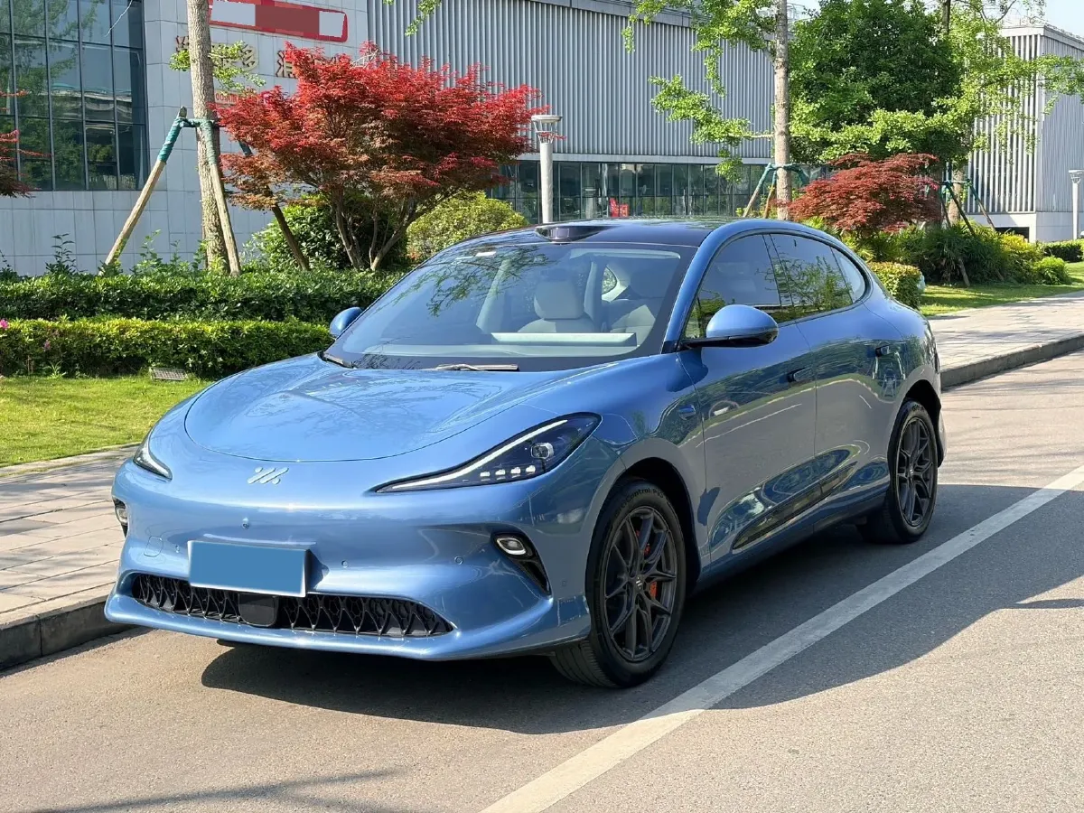 2025 IM LS6 BEV 75KWH,autocango,china used car exporter,china ev exporter,chinese used car exporter,chinese used ev exporter