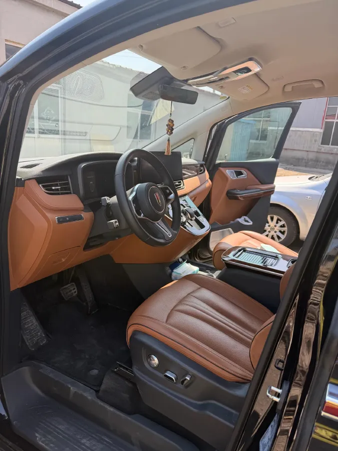 2023 HongQi HQ9 2.0T 252HP L4 8AT,autocango,china used car exporter,china ev exporter,chinese used car exporter,chinese used ev exporter