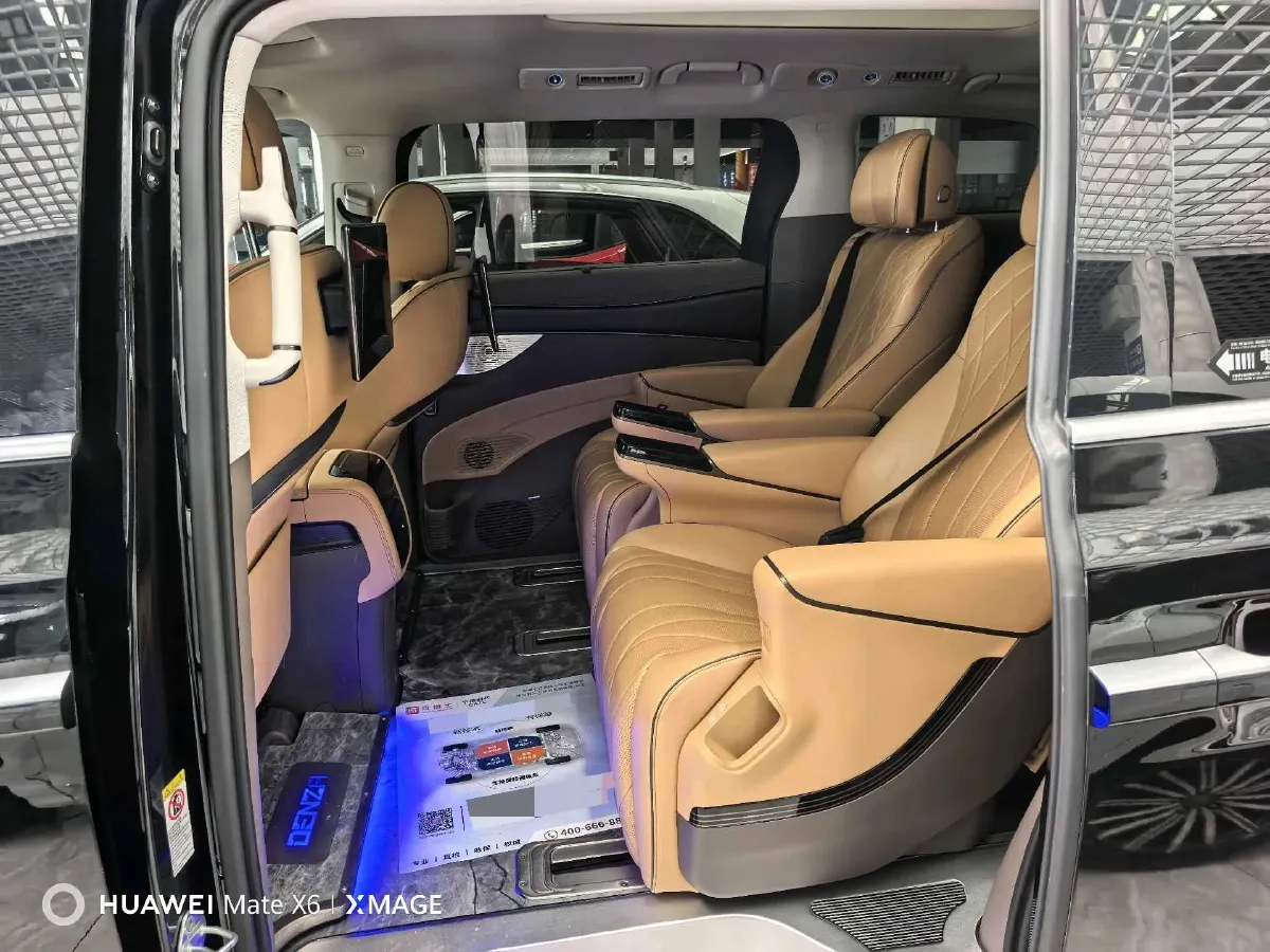 2022 Mercedes-Benz GLC Class 2.0T 197HP L4 9AT,autocango,china used car exporter,china ev exporter,chinese used car exporter,chinese used ev exporter