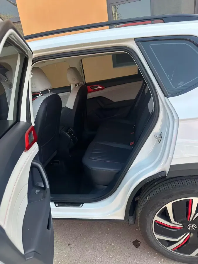 2023 Volkswagen Tharu 1.5T 160HP L4 7DCT,autocango,china used car exporter,china ev exporter,chinese used car exporter,chinese used ev exporter