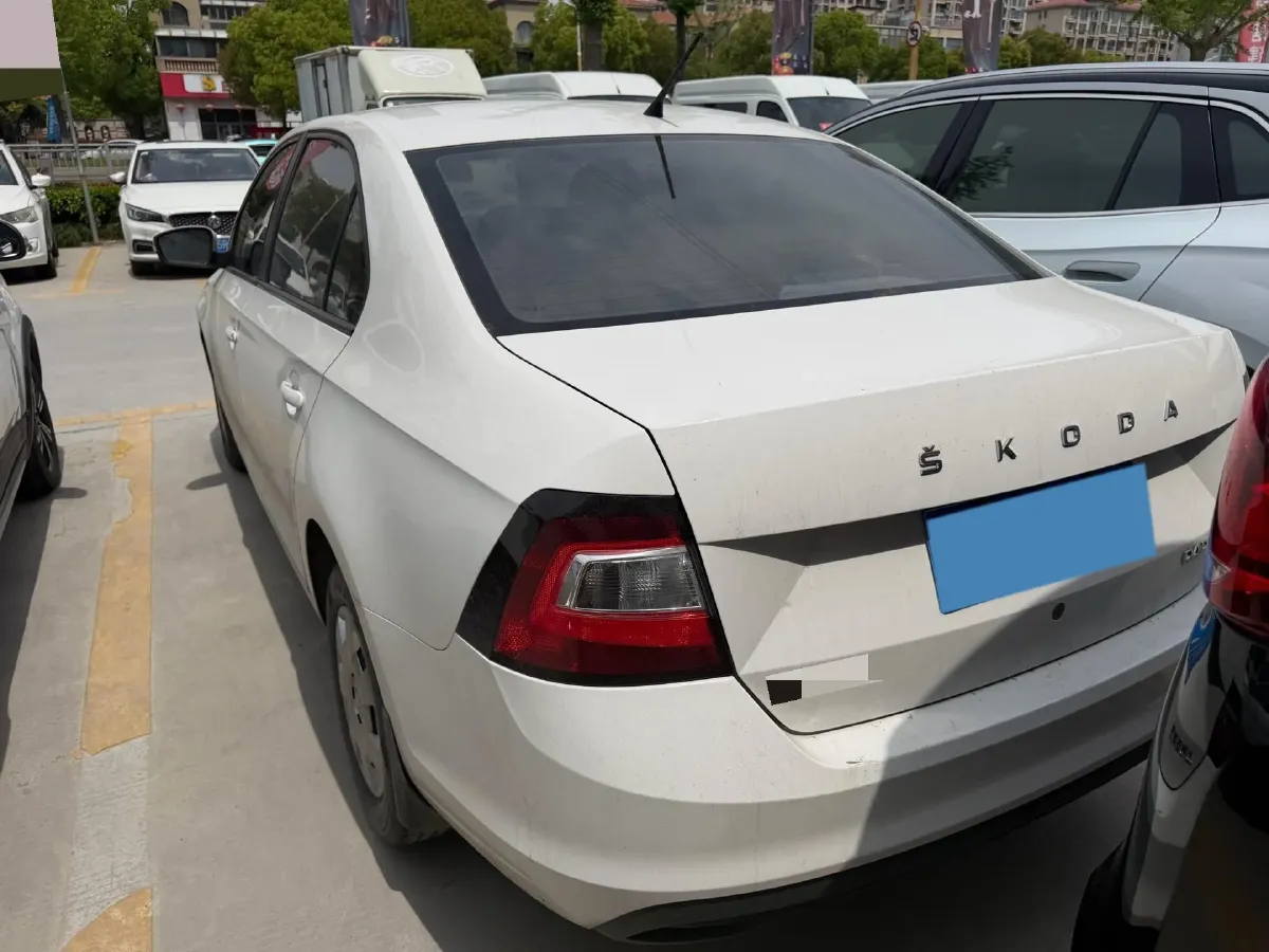 2019 Skoda Rapid 1.5L 110HP L4 5MT,autocango,china used car exporter,china ev exporter,chinese used car exporter,chinese used ev exporter
