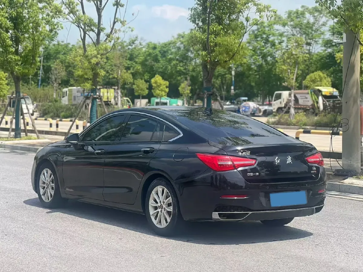 2019 HongQi H5 1.8T 180HP L4 6AT,autocango,china used car exporter,china ev exporter,chinese used car exporter,chinese used ev exporter