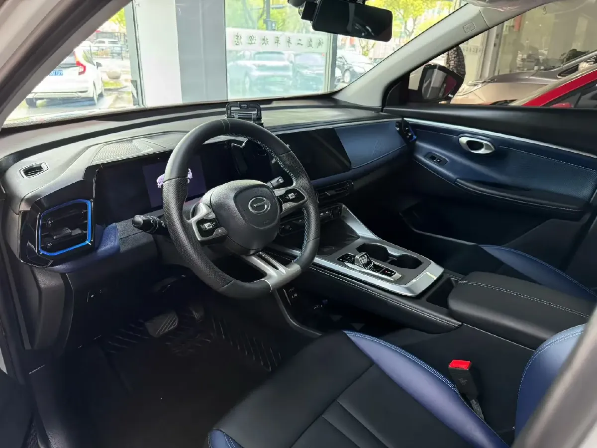 2023 GAC Trumpchi GS3 1.5T 177HP L4 7DCT,autocango,china used car exporter,china ev exporter,chinese used car exporter,chinese used ev exporter