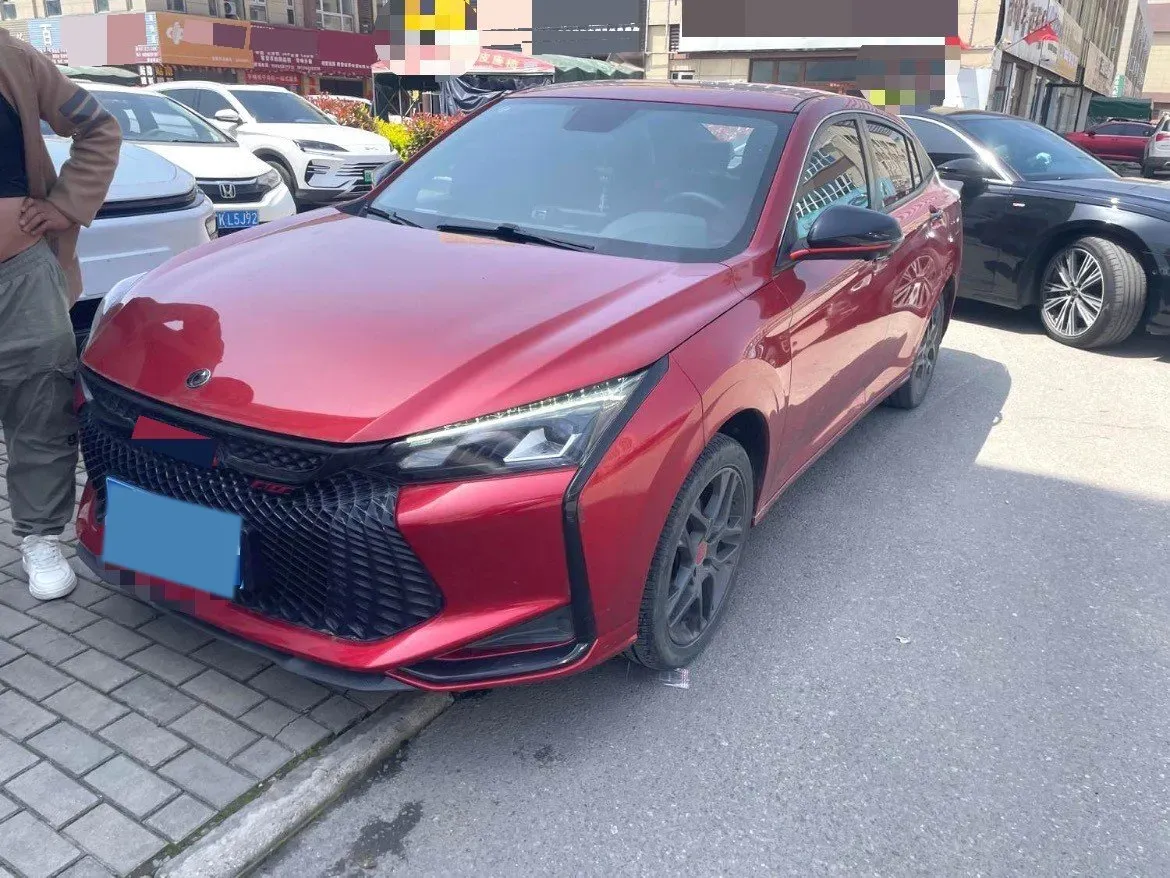 2023 DongFeng Aeolus YiXuan 1.5T 197HP L4 6DCT,autocango,china used car exporter,china ev exporter,chinese used car exporter,chinese used ev exporter