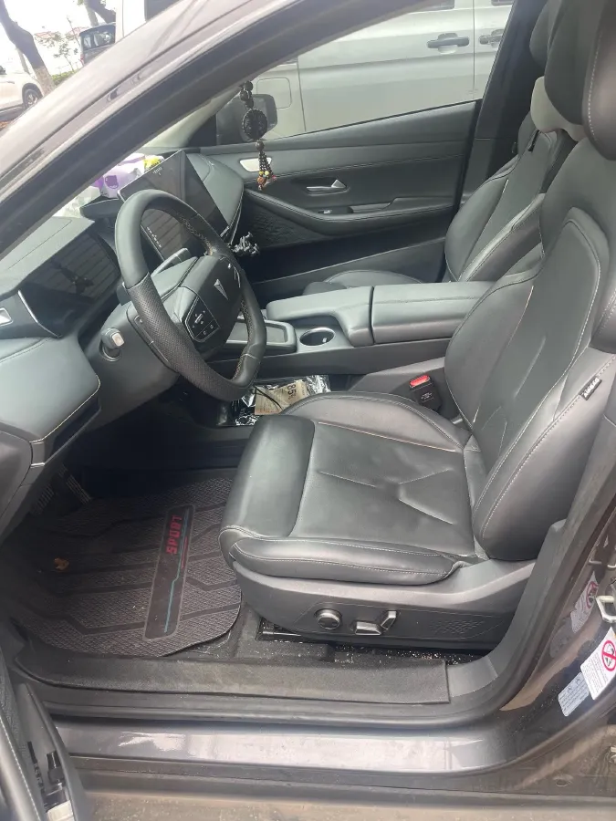 2022 DongFeng Forthing LingZhi EV BEV 68.4KWH,autocango,china used car exporter,china ev exporter,chinese used car exporter,chinese used ev exporter