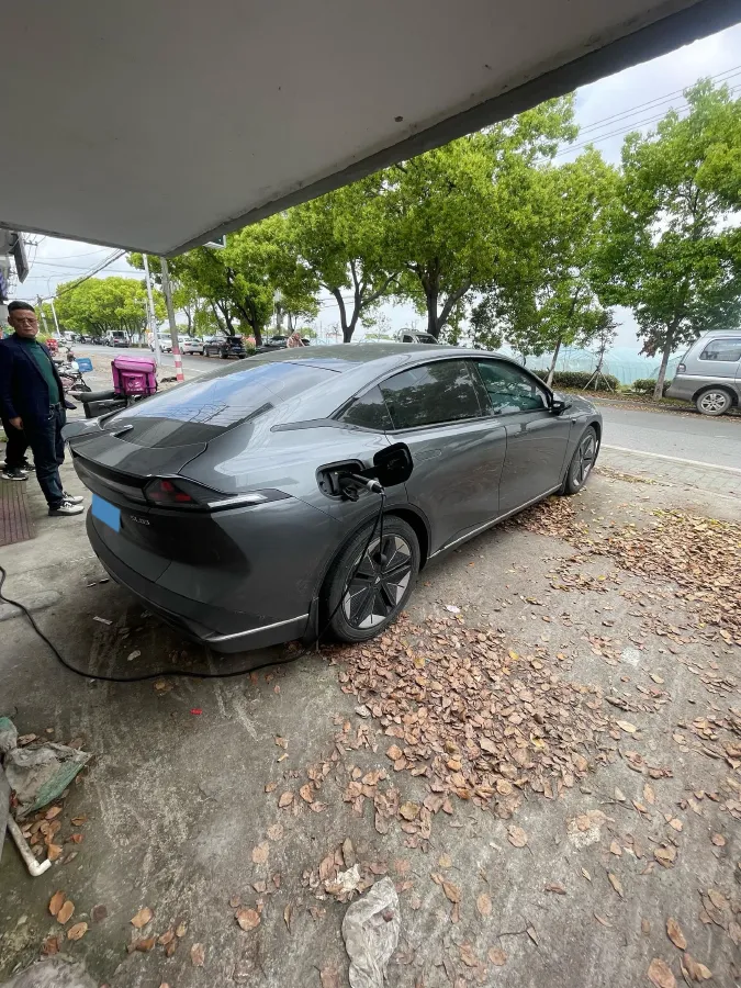 2022 DongFeng Forthing LingZhi EV BEV 68.4KWH,autocango,china used car exporter,china ev exporter,chinese used car exporter,chinese used ev exporter