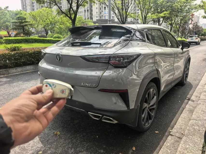 2020 ChangAn UNI-T 1.5T 180HP L4 7DCT,autocango,china used car exporter,china ev exporter,chinese used car exporter,chinese used ev exporter