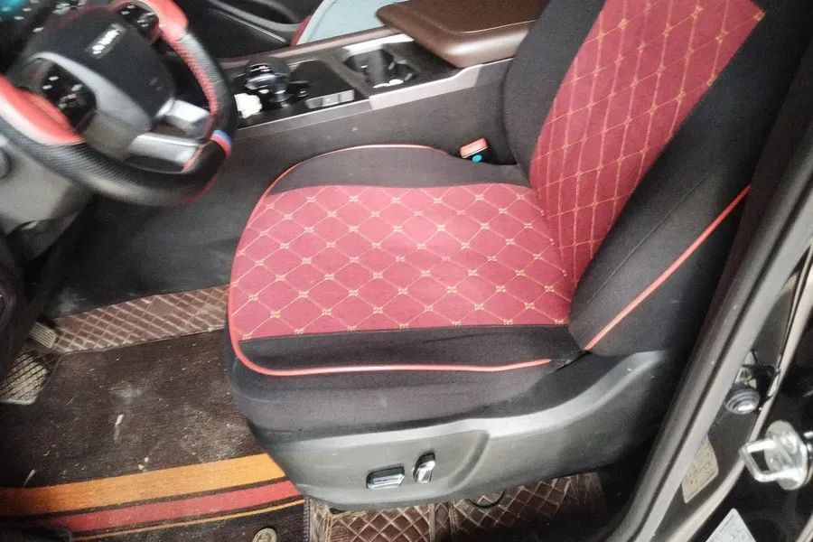 2023 Jetour X90 Plus 1.6T 197HP L4 7DCT,autocango,china used car exporter,china ev exporter,chinese used car exporter,chinese used ev exporter