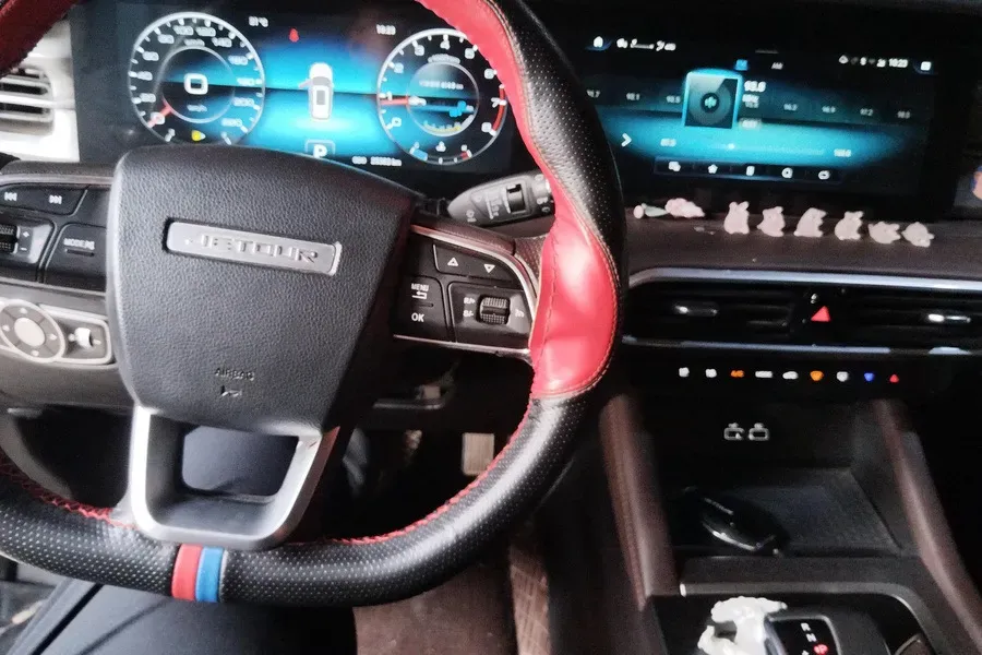 2023 Jetour X90 Plus 1.6T 197HP L4 7DCT,autocango,china used car exporter,china ev exporter,chinese used car exporter,chinese used ev exporter