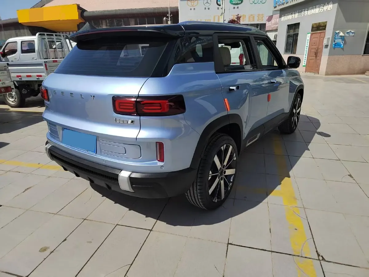 2023 Geely ICON 1.5T 181HP L4 7DCT,autocango,china used car exporter,china ev exporter,chinese used car exporter,chinese used ev exporter