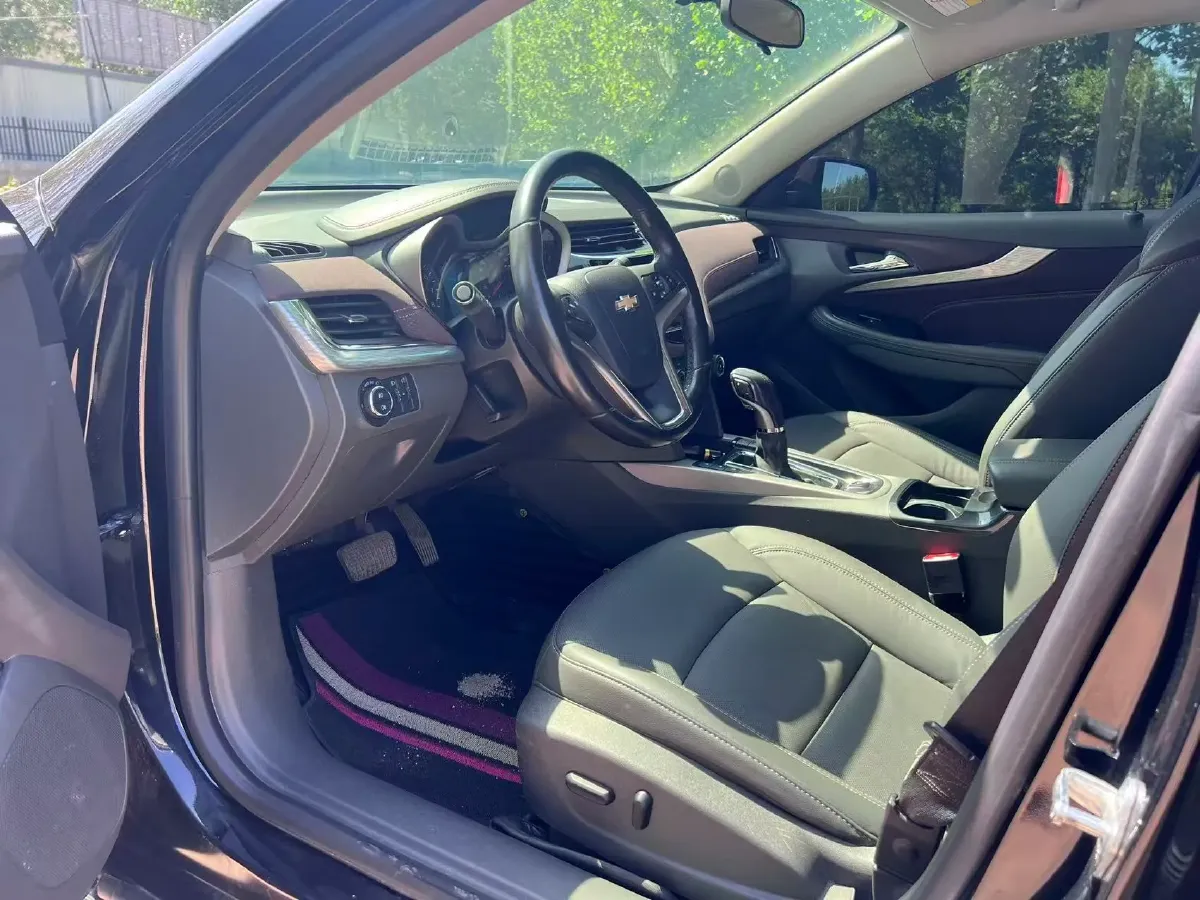 2018 Chevrolet Malibu 1.5T 170HP L4 6AT,autocango,china used car exporter,china ev exporter,chinese used car exporter,chinese used ev exporter