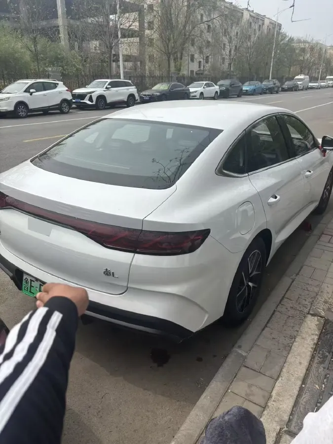 2024 BYD QinL 1.5L 101HP L4 E-CVT PHEV 10.08KWH,autocango,china used car exporter,china ev exporter,chinese used car exporter,chinese used ev exporter