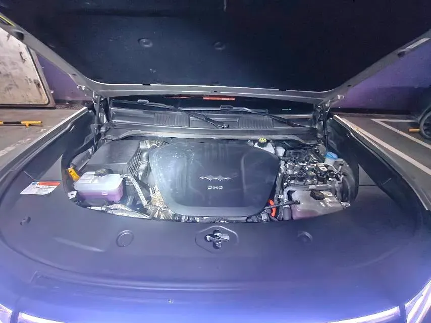 2025 FangChengBao Bao 8 2.0T 245HP L4 E-CVT PHEV 36.8KWH,autocango,china used car exporter,china ev exporter,chinese used car exporter,chinese used ev exporter