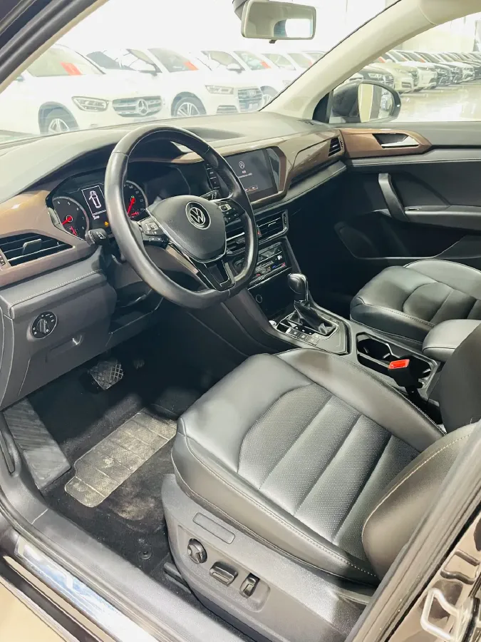 2021 Volkswagen Tharu 1.4T 150HP L4 7DCT,autocango,china used car exporter,china ev exporter,chinese used car exporter,chinese used ev exporter