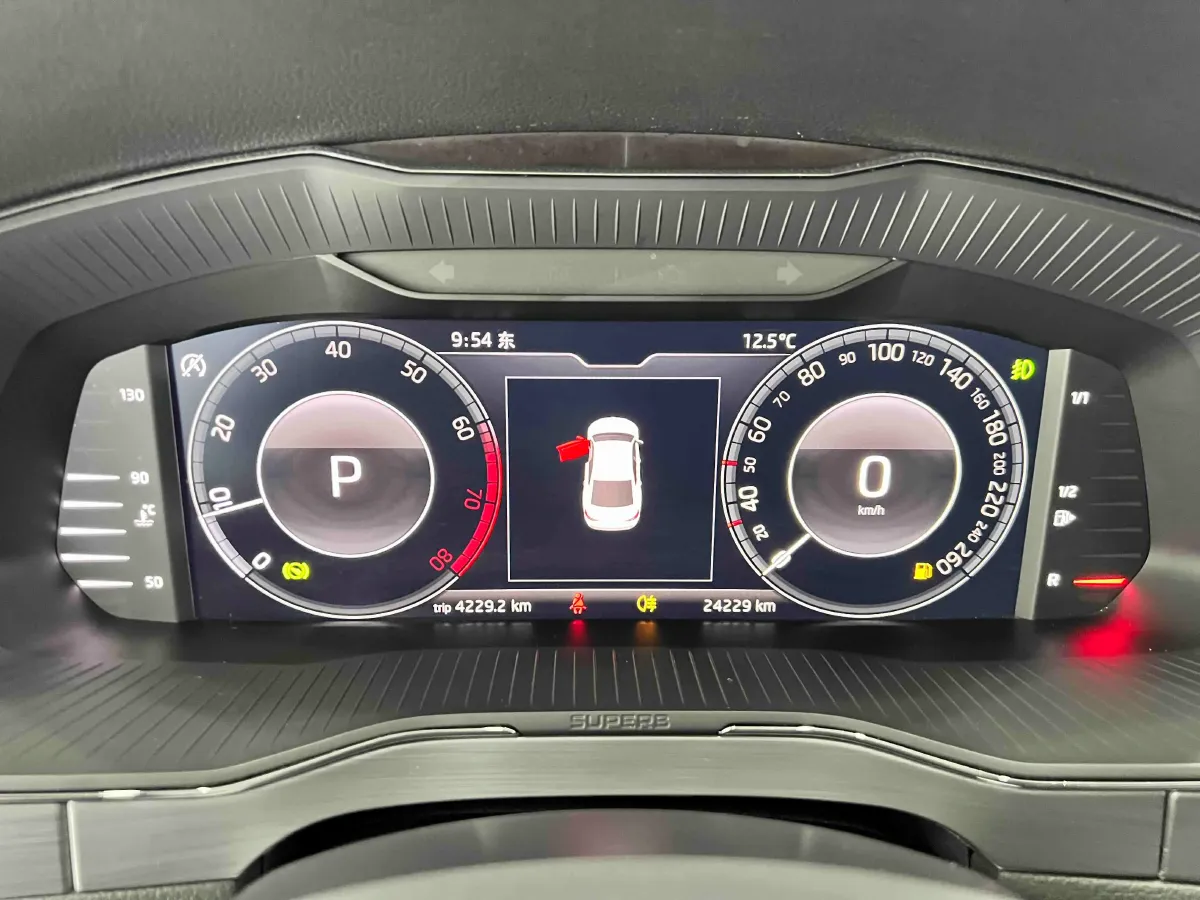 2022 Skoda Superb 1.4T 150HP L4 7DCT,autocango,china used car exporter,china ev exporter,chinese used car exporter,chinese used ev exporter