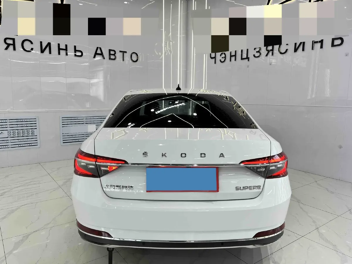 2022 Skoda Superb 1.4T 150HP L4 7DCT,autocango,china used car exporter,china ev exporter,chinese used car exporter,chinese used ev exporter