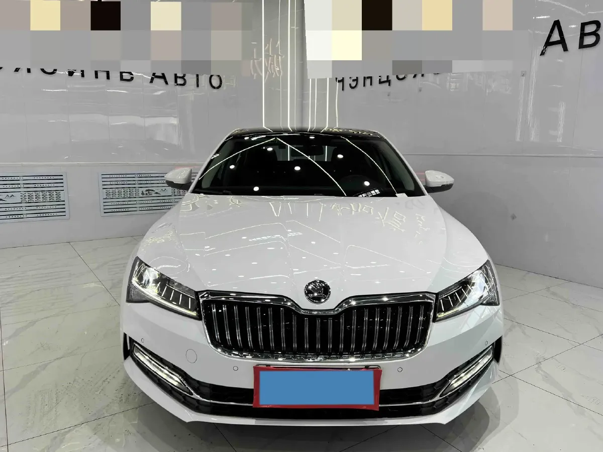 2022 Skoda Superb 1.4T 150HP L4 7DCT,autocango,china used car exporter,china ev exporter,chinese used car exporter,chinese used ev exporter