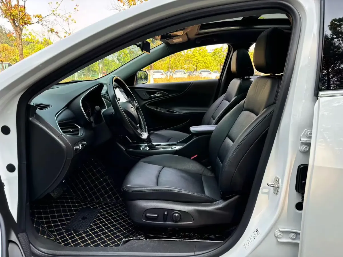 2019 Chevrolet Malibu XL 1.3T 165HP L3 CVT,autocango,china used car exporter,china ev exporter,chinese used car exporter,chinese used ev exporter