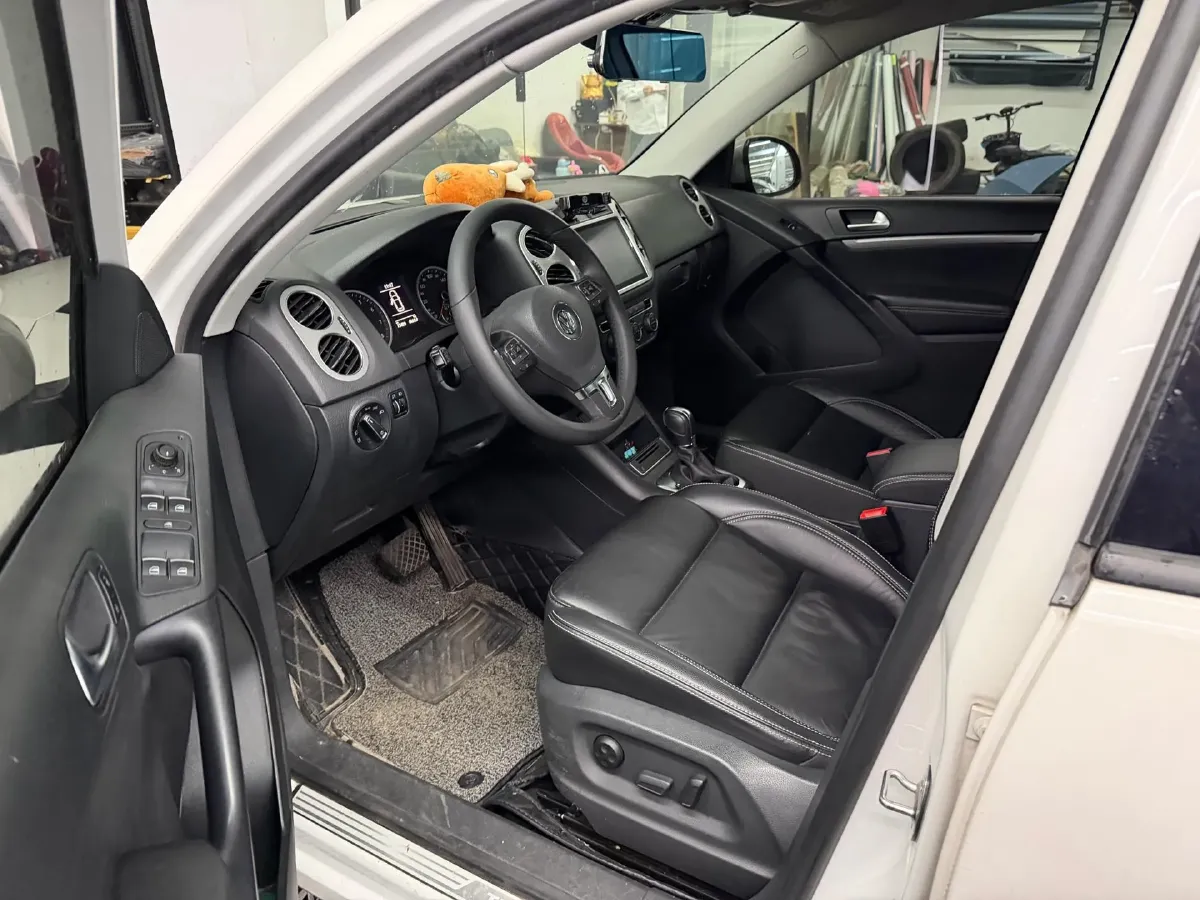 2017 Haval H9 2.0T 190HP L4 8AT,autocango,china used car exporter,china ev exporter,chinese used car exporter,chinese used ev exporter