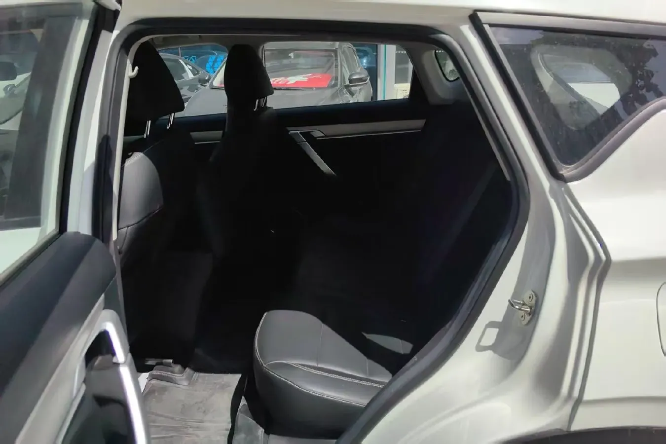 2025 Geely Coolray 1.5L 126HP L4 CVT,autocango,china used car exporter,china ev exporter,chinese used car exporter,chinese used ev exporter