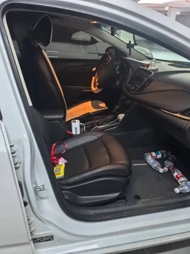 2020 Chevrolet Monza 1.0T 125HP L3 6DCT,autocango,china used car exporter,china ev exporter,chinese used car exporter,chinese used ev exporter