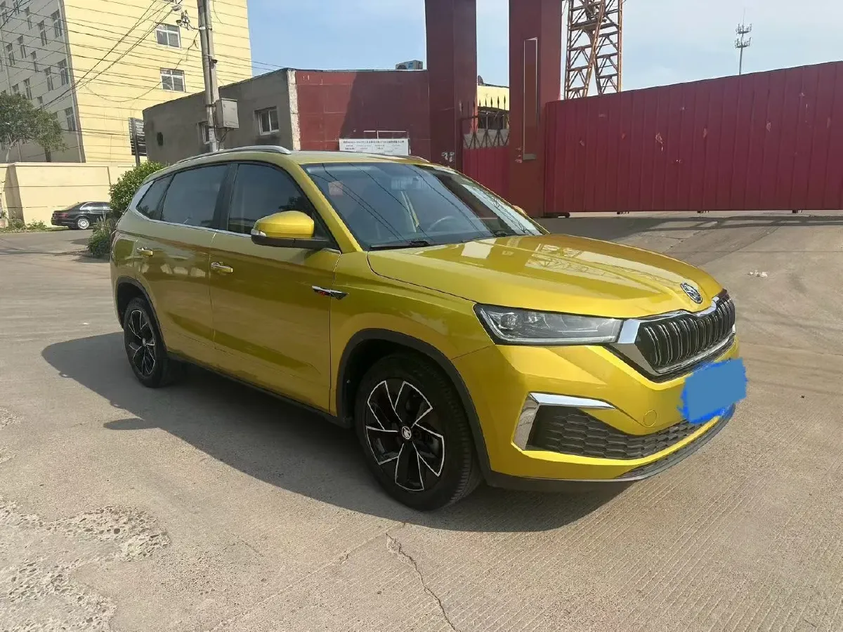 2020 Skoda Kamiq 1.2T 116HP L4 7DCT,autocango,china used car exporter,china ev exporter,chinese used car exporter,chinese used ev exporter