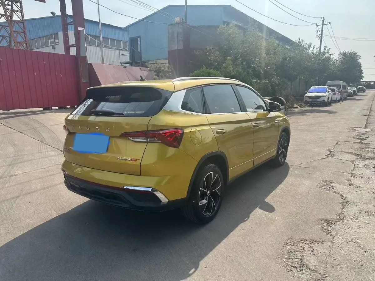 2020 Skoda Kamiq 1.2T 116HP L4 7DCT,autocango,china used car exporter,china ev exporter,chinese used car exporter,chinese used ev exporter