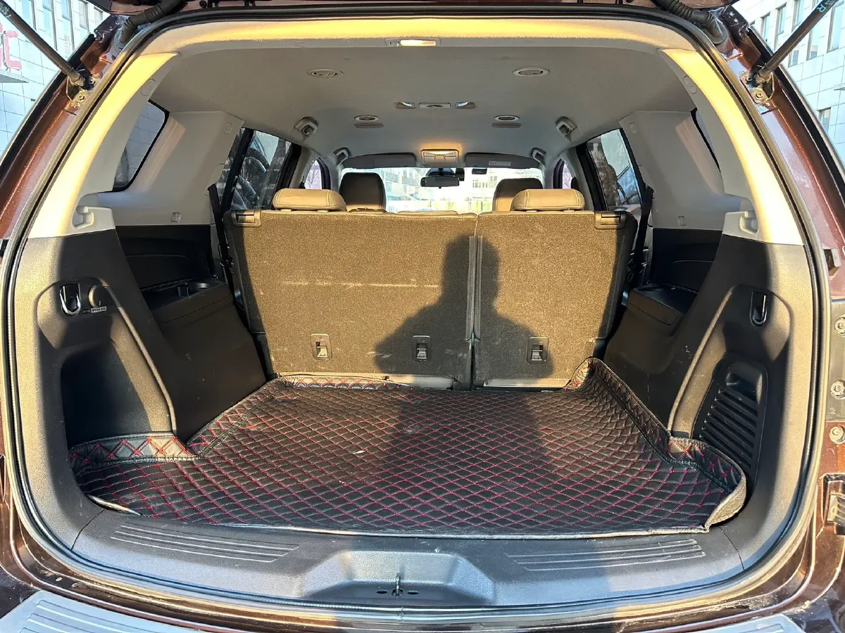 2018 Isuzu Mu-X 1.9T 163HP L4 6AT,autocango,china used car exporter,china ev exporter,chinese used car exporter,chinese used ev exporter