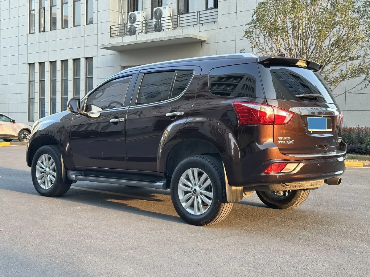 2018 Isuzu Mu-X 1.9T 163HP L4 6AT,autocango,china used car exporter,china ev exporter,chinese used car exporter,chinese used ev exporter