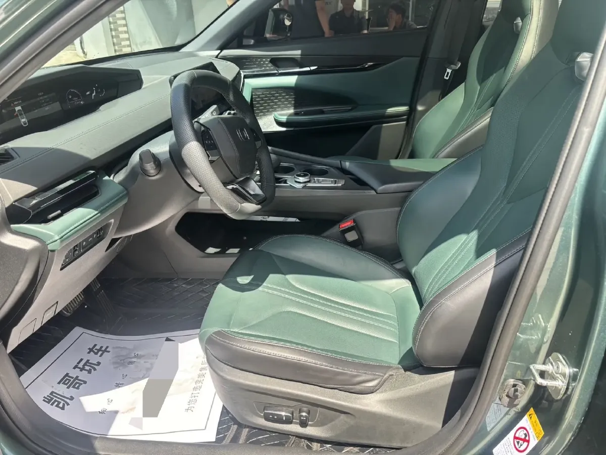 2023 Volkswagen Polo 1.5L 113HP L4 6AT,autocango,china used car exporter,china ev exporter,chinese used car exporter,chinese used ev exporter