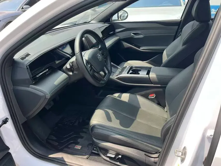 2025 BYD QinL BEV,autocango,china used car exporter,china ev exporter,chinese used car exporter,chinese used ev exporter