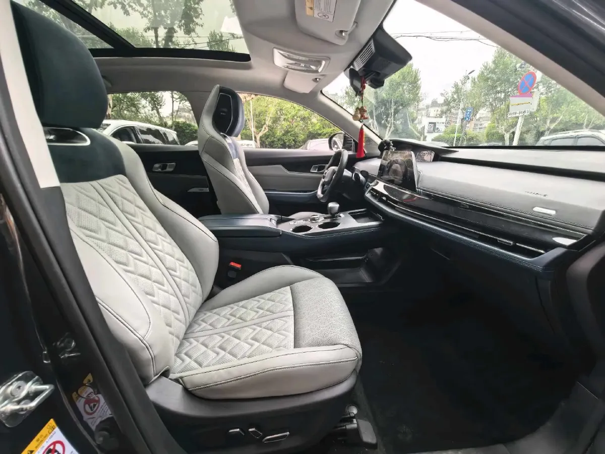 2022 Chevrolet Menlo BEV 61.1KWH,autocango,china used car exporter,china ev exporter,chinese used car exporter,chinese used ev exporter