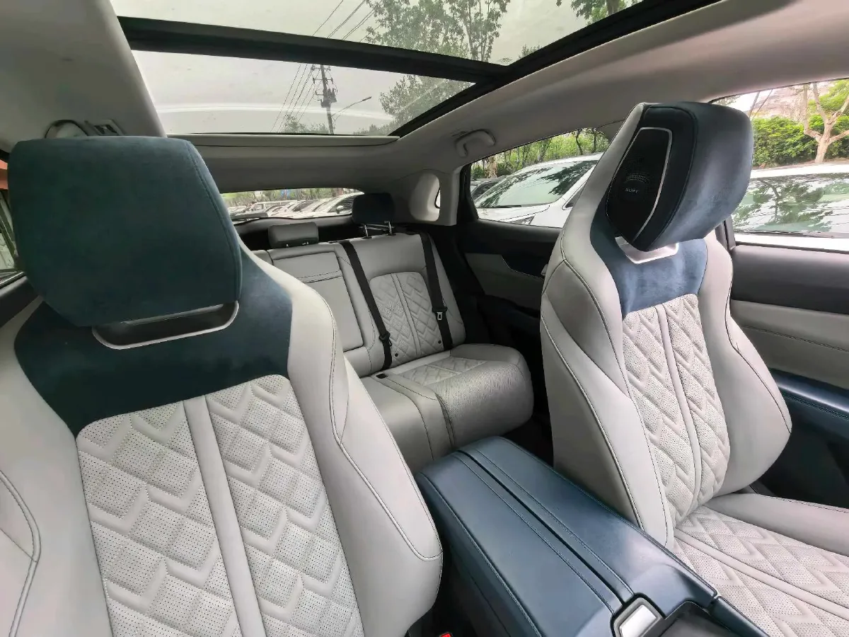 2022 Chevrolet Menlo BEV 61.1KWH,autocango,china used car exporter,china ev exporter,chinese used car exporter,chinese used ev exporter