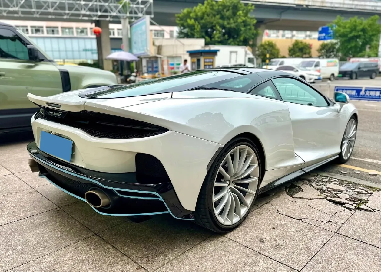 2022 McLaren GT 4.0T 620HP V8 7DCT,autocango,china used car exporter,china ev exporter,chinese used car exporter,chinese used ev exporter