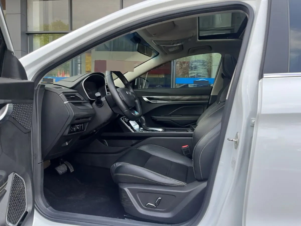 2021 Geely Binray 1.4T 141HP L4 CVT,autocango,china used car exporter,china ev exporter,chinese used car exporter,chinese used ev exporter